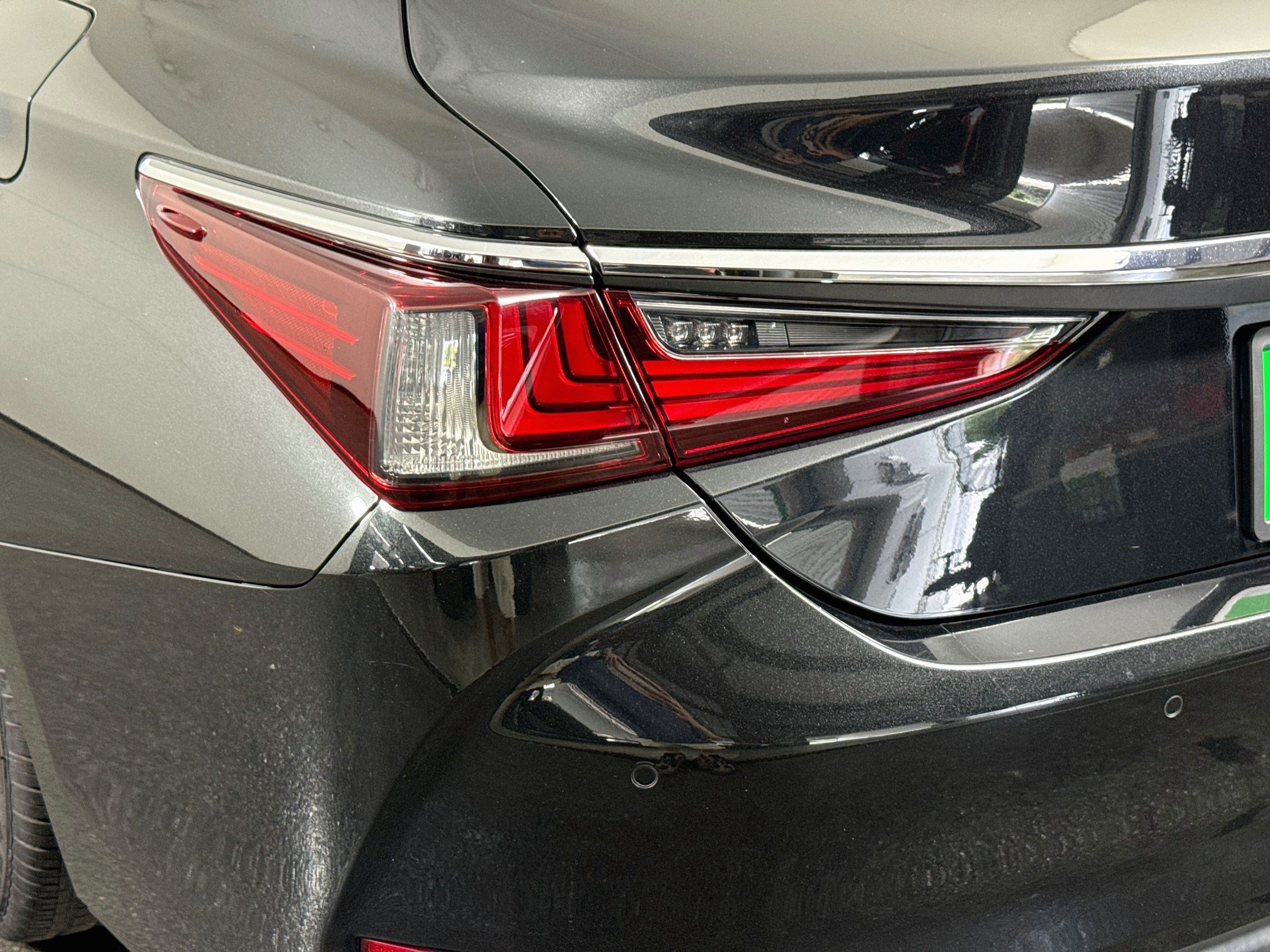Used 2022 Lexus ES 350 w/ Premium Package FWD image 36