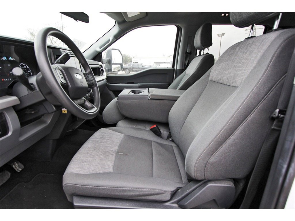 Used 2024 Ford F250 XLT w/ FX4 Off-Road Package image 6