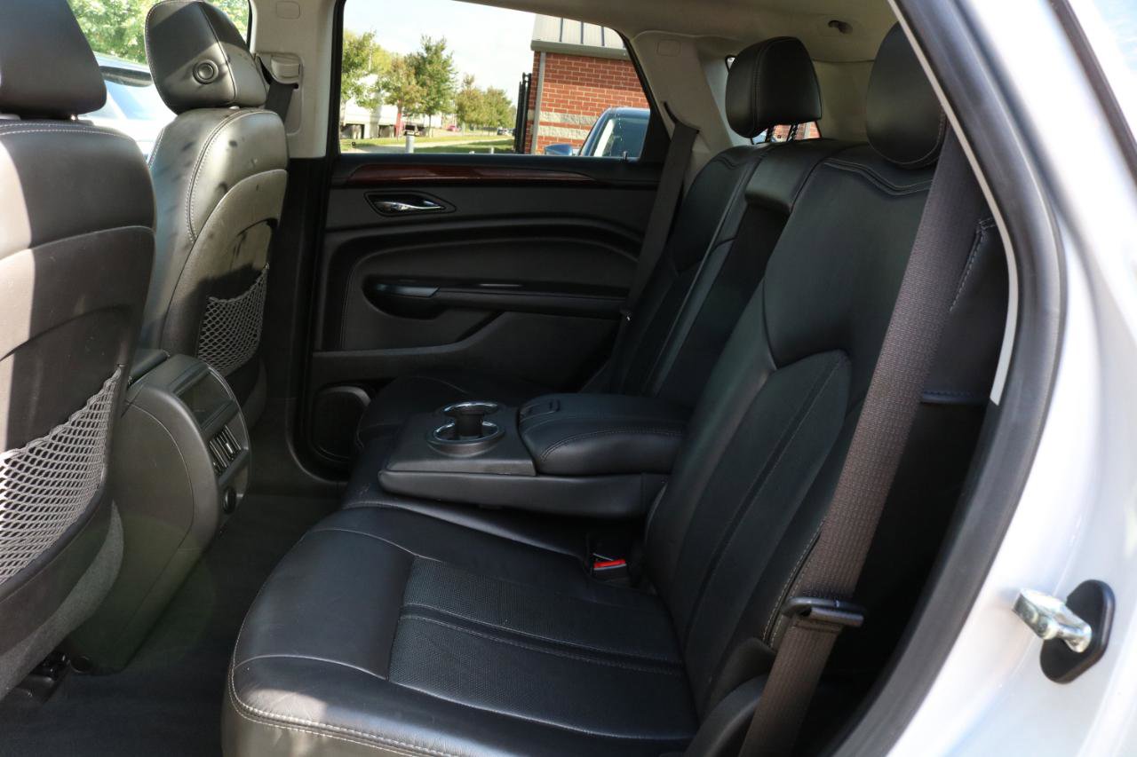 Used 2015 Cadillac SRX Luxury w/ Driver Awareness Package image 35