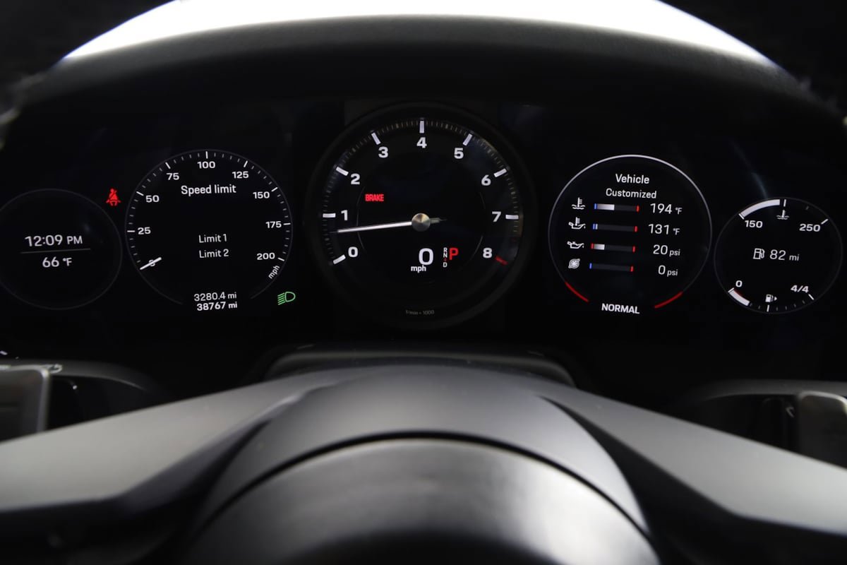 Used 2021 Porsche 911 Carrera RWD image 22
