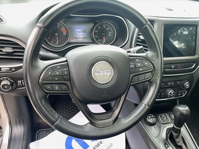 Certified 2019 Jeep Cherokee Trailhawk w/ Comfort/Convenience Group image 13