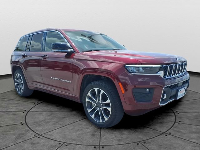 Used 2023 Jeep Grand Cherokee Overland w/ Adv Protech Group III AWD/4WD image 3