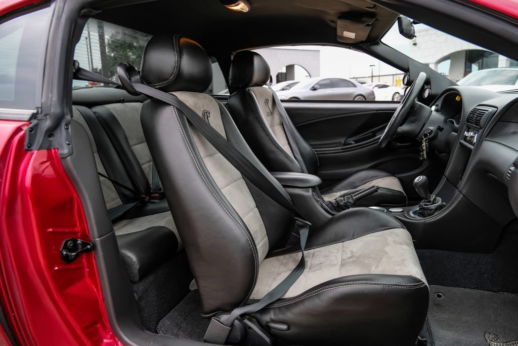 Used 2004 Ford Mustang Cobra RWD image 34