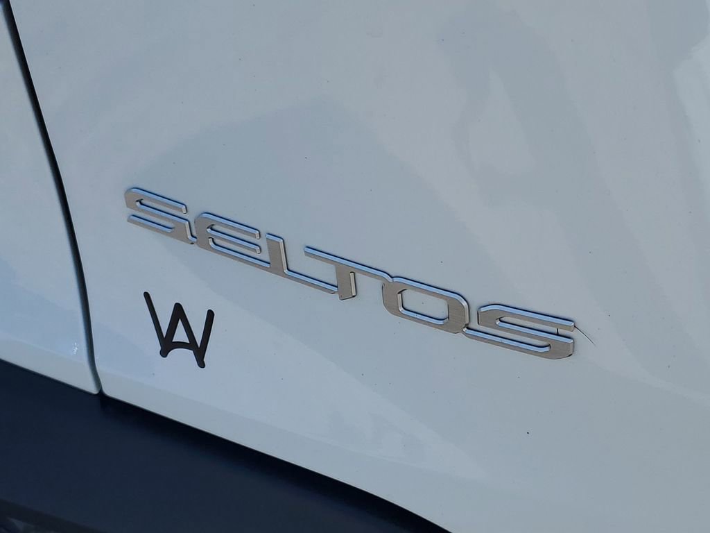 Used 2024 Kia Seltos S image 6