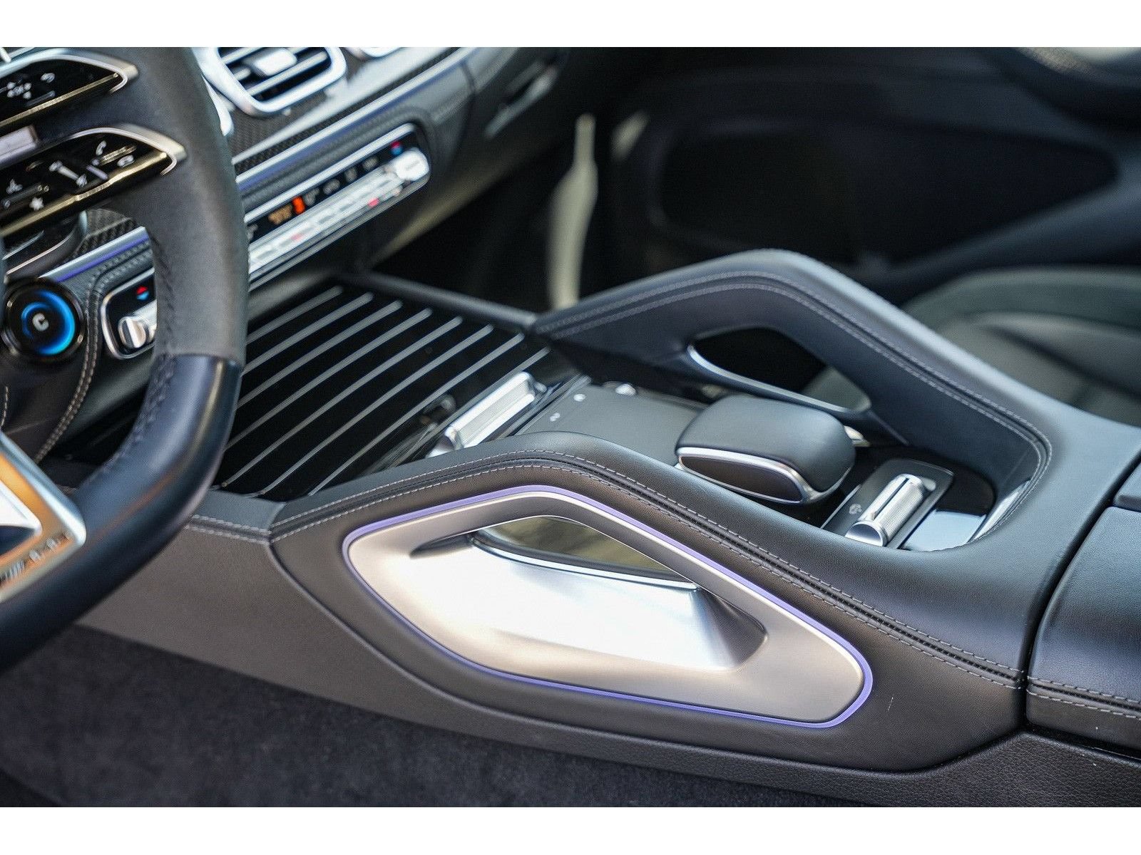 Certified 2025 Mercedes-Benz GLE 53 AMG 4MATIC image 21