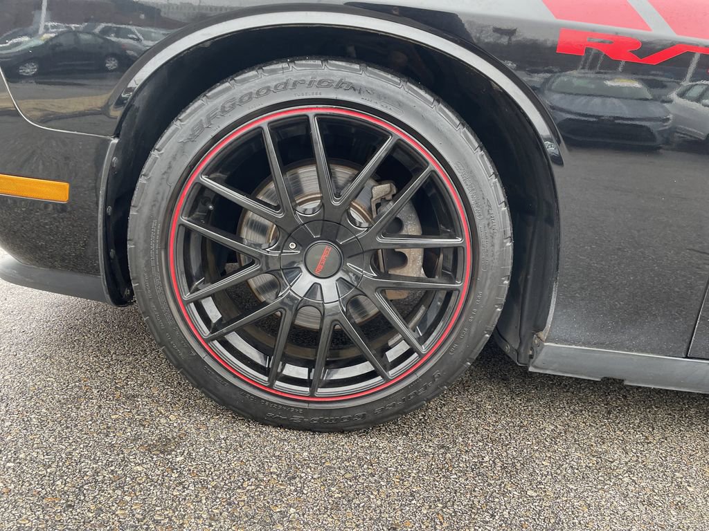 Used 2014 Dodge Challenger R/T w/ Sound Group II image 9