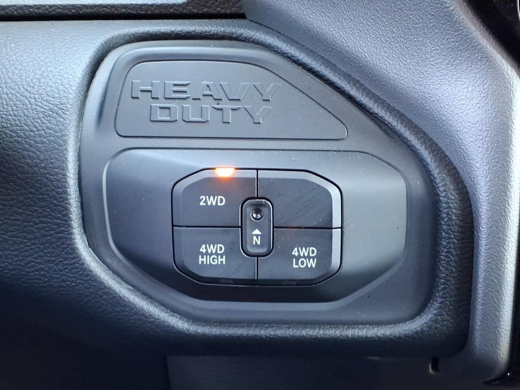 Used 2026 RAM 2500 Big Horn AWD/4WD image 7