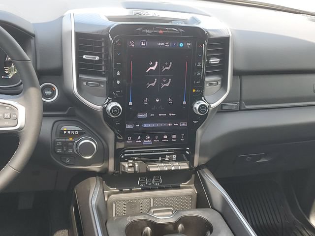 New 2026 RAM 1500 Big Horn AWD/4WD image 14