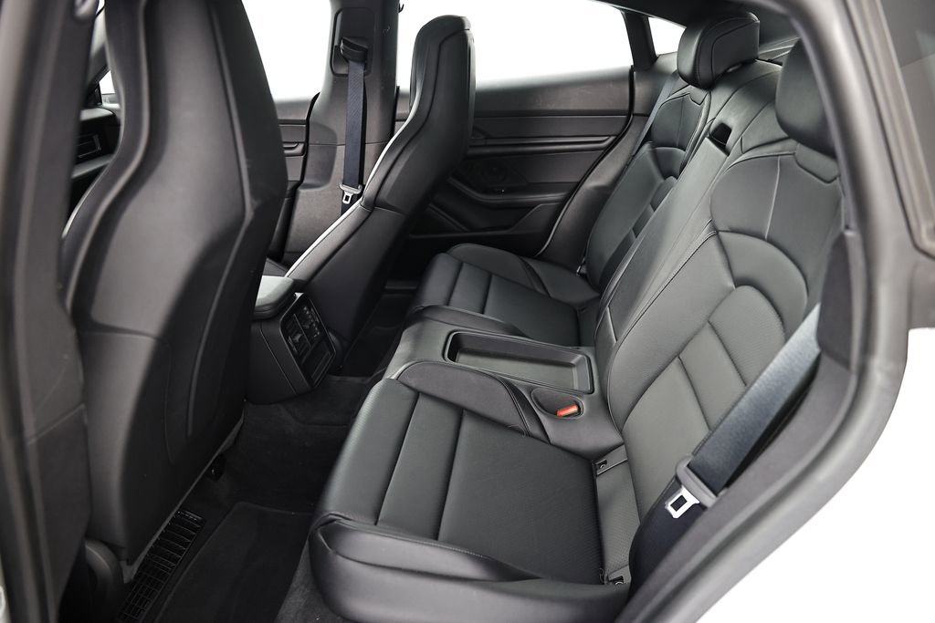 Certified 2022 Porsche Taycan image 27