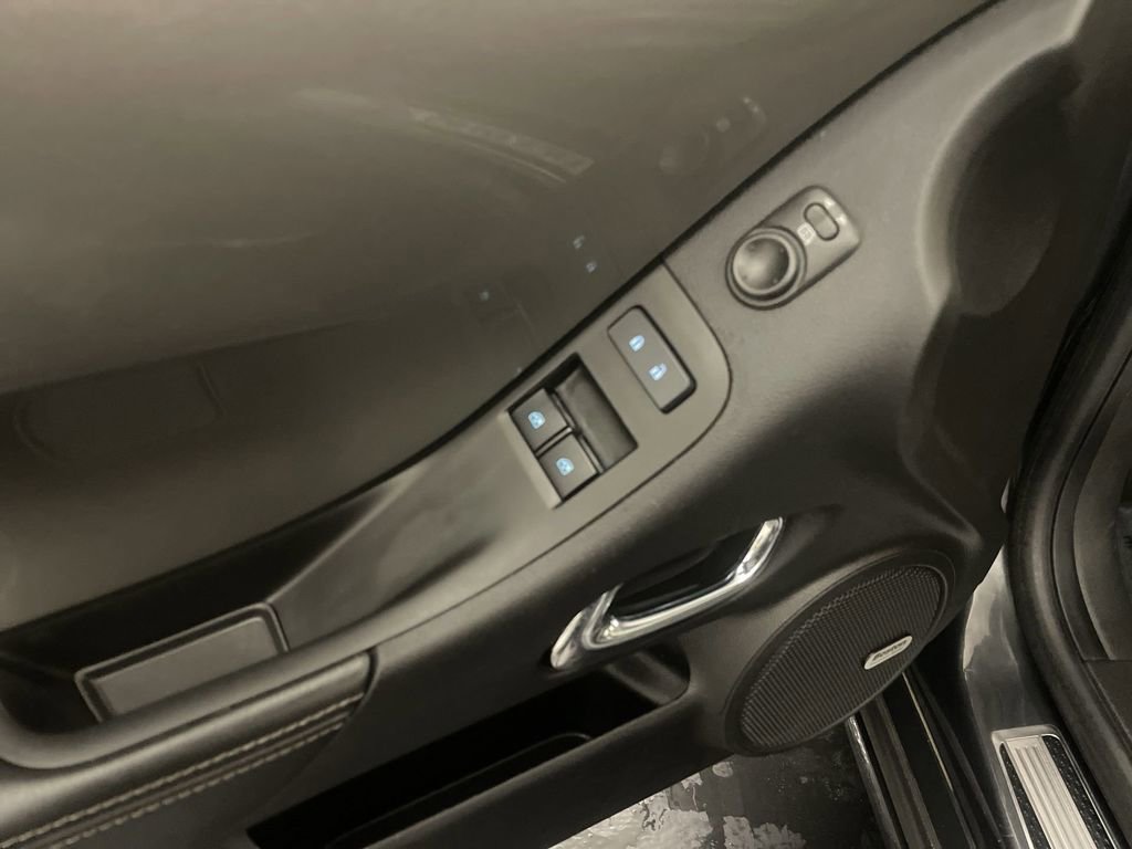 Used 2014 Chevrolet Camaro SS w/ RS Package RWD image 16