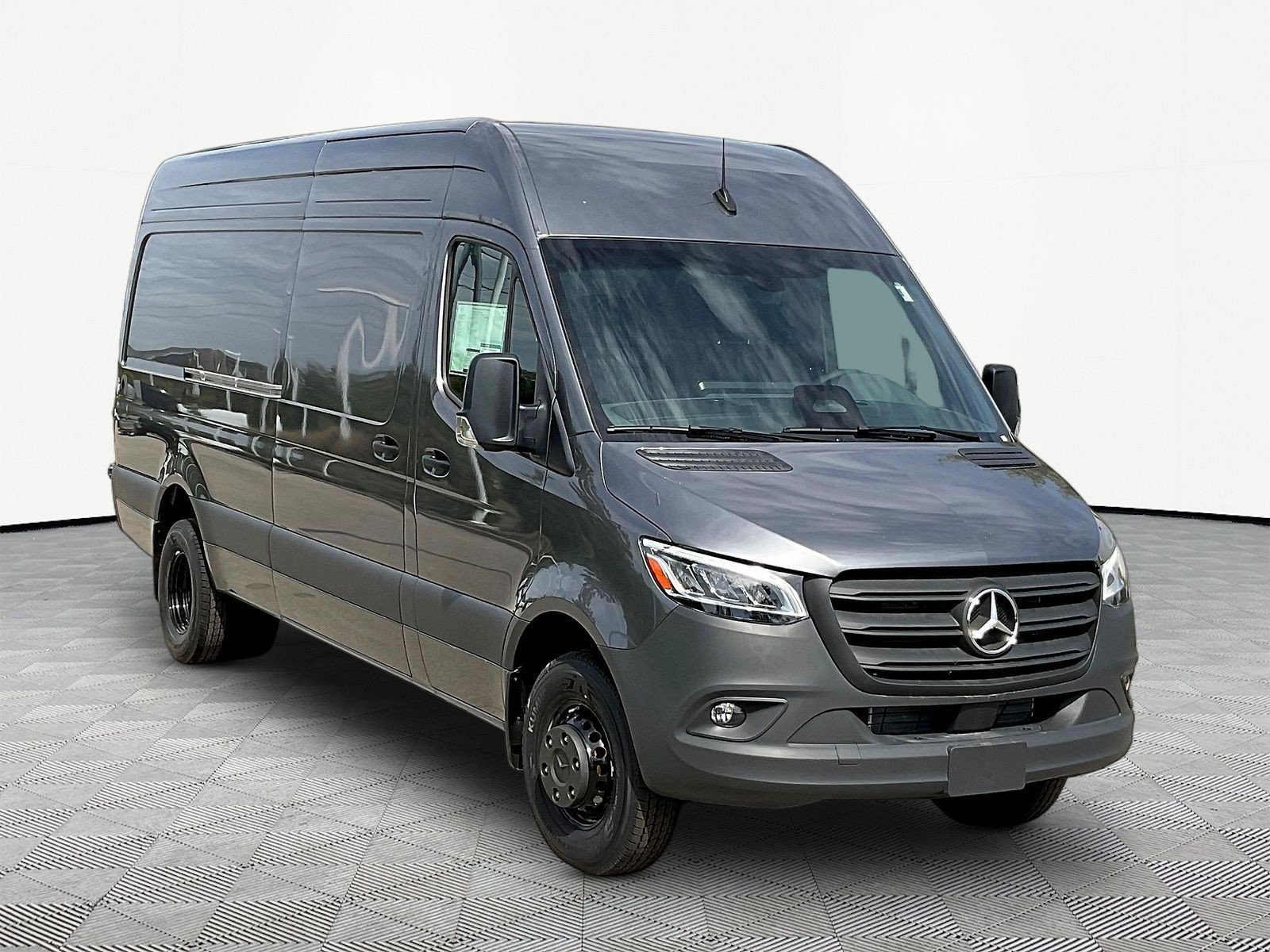 New 2026 Mercedes-Benz Sprinter 4500 image 3