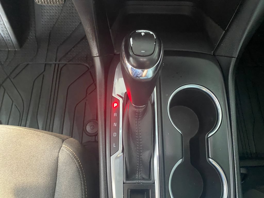 Used 2019 Chevrolet Equinox LT AWD/4WD image 17