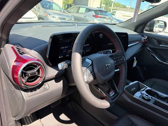 New 2027 Chevrolet Equinox RS w/ LPO, Floor Liner Package FWD image 11