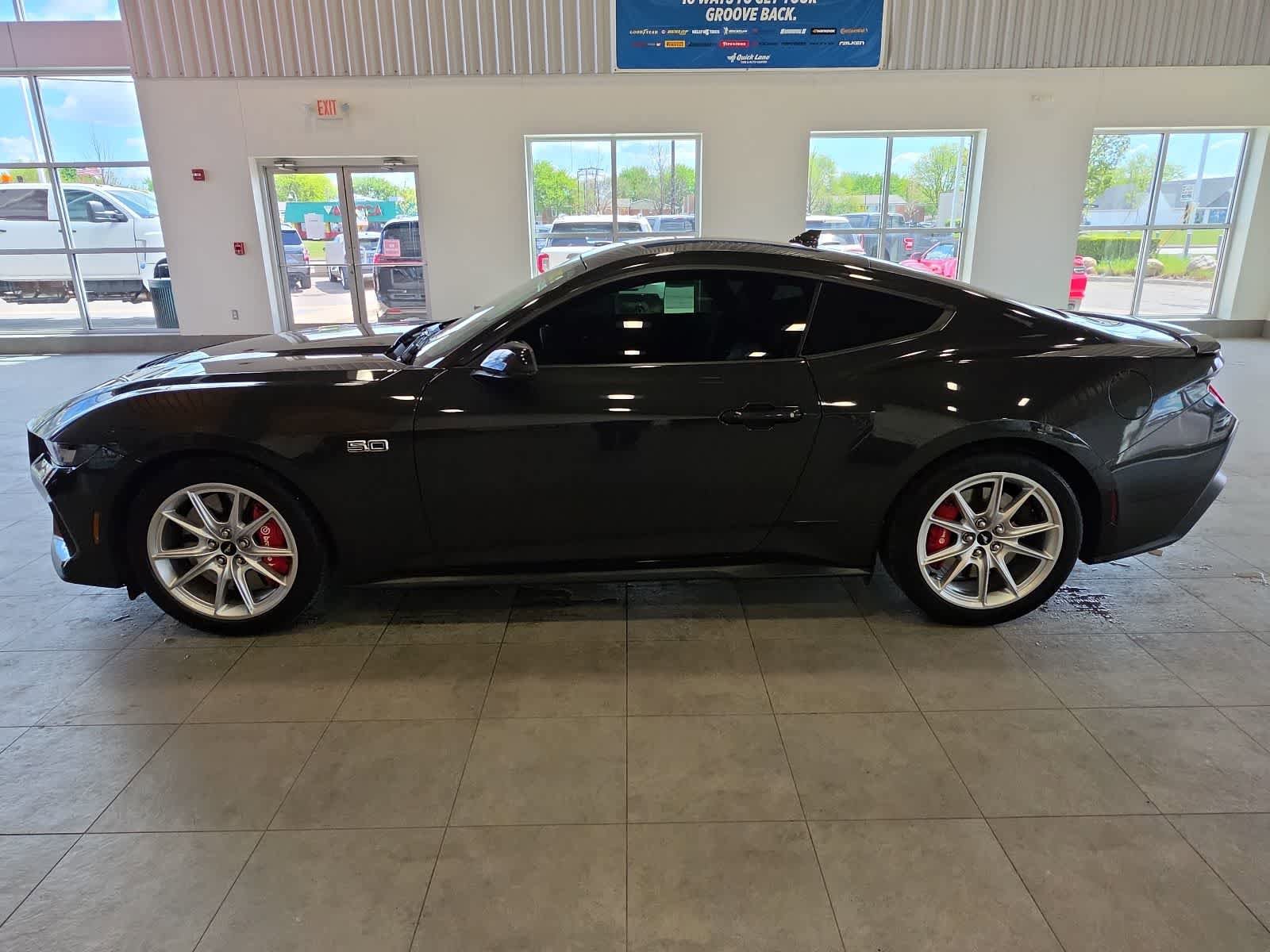 Used 2024 Ford Mustang GT Premium RWD image 12