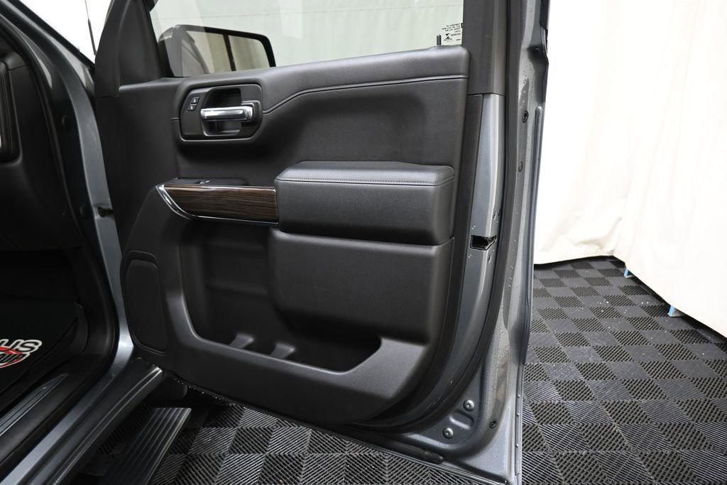 Used 2019 Chevrolet Silverado 1500 LT w/ Convenience Package image 26