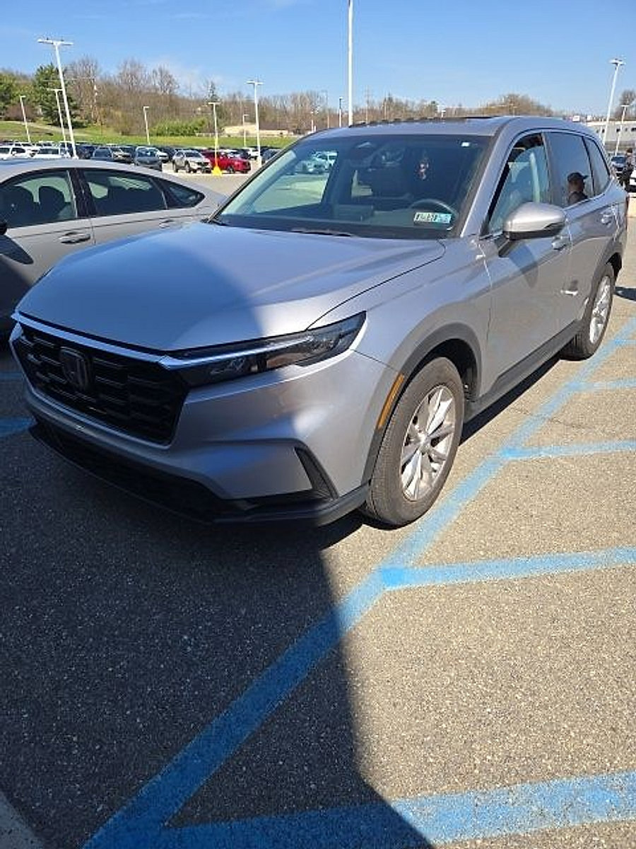 Used 2023 Honda CR-V EX image 2