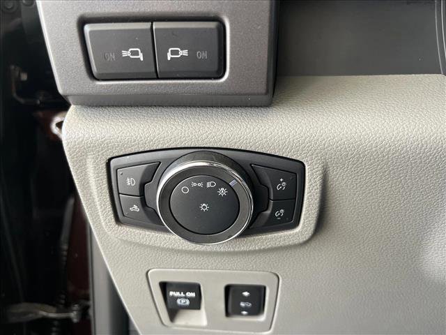 Used 2020 Ford F150 XLT w/ Equipment Group 302A Luxury AWD/4WD image 19
