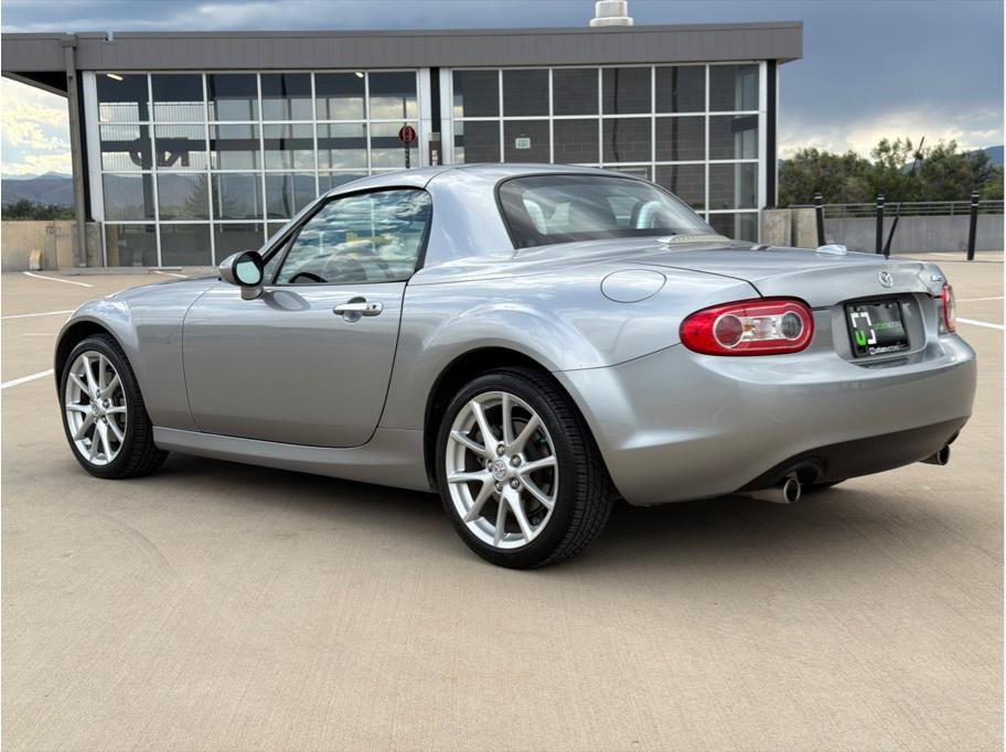 Used 2012 MAZDA MX-5 Miata Grand Touring w/ Premium Pkg RWD image 6