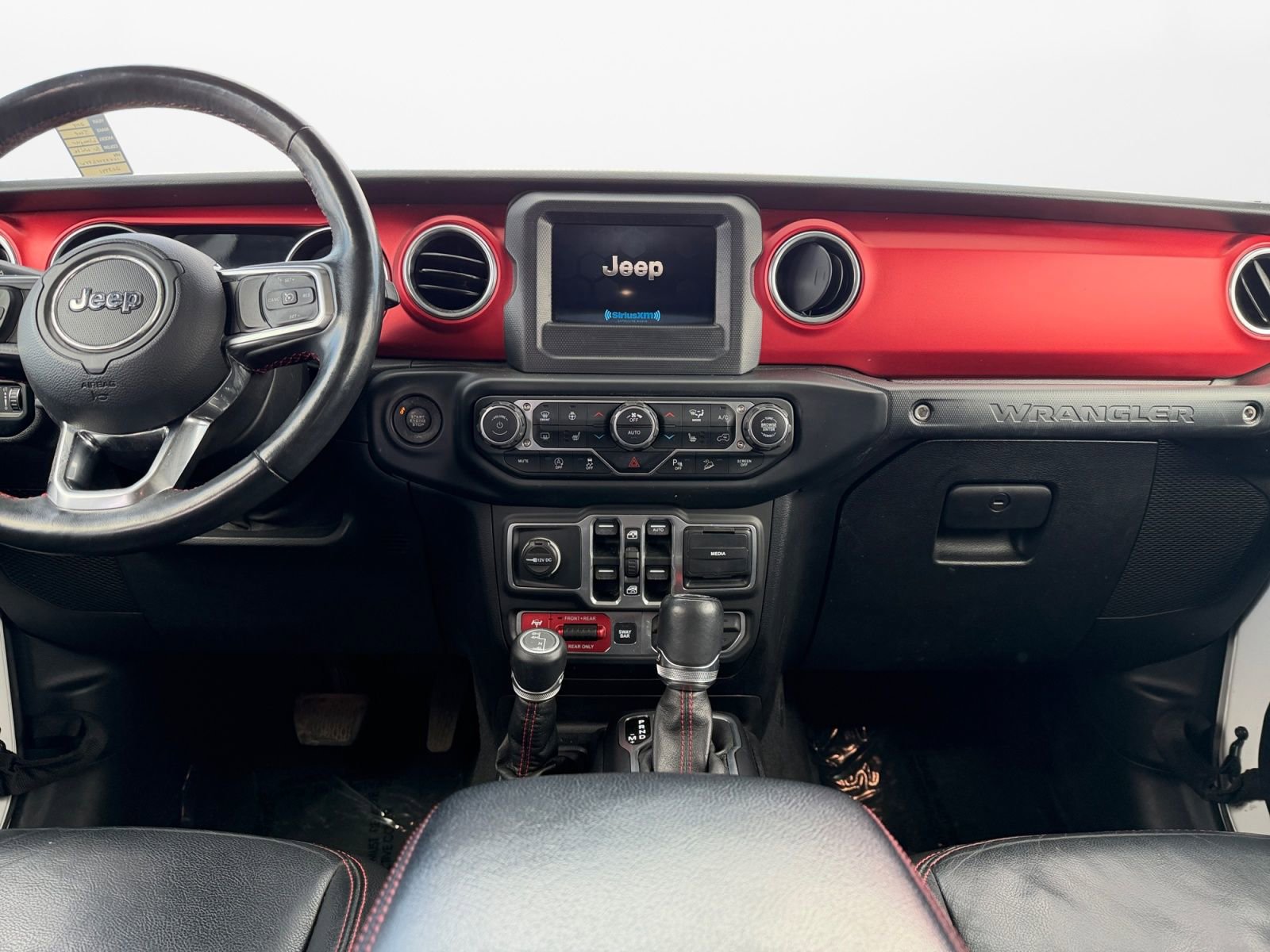Used 2018 Jeep Wrangler Unlimited Rubicon w/ Safety Group AWD/4WD image 10
