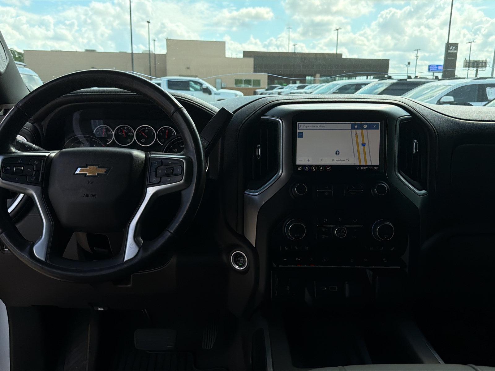 Used 2019 Chevrolet Silverado 1500 LTZ AWD/4WD image 24