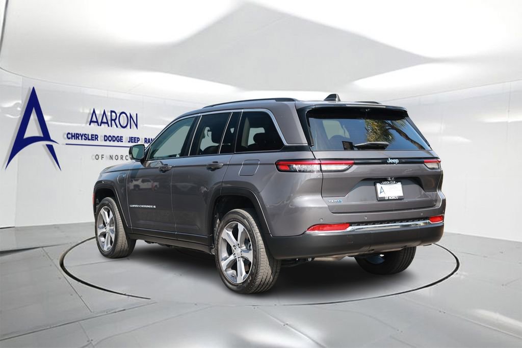 Used 2024 Jeep Grand Cherokee Limited 4xe w/ Luxury Tech Group II image 2