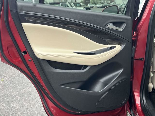 Used 2020 Buick Envision Preferred image 16