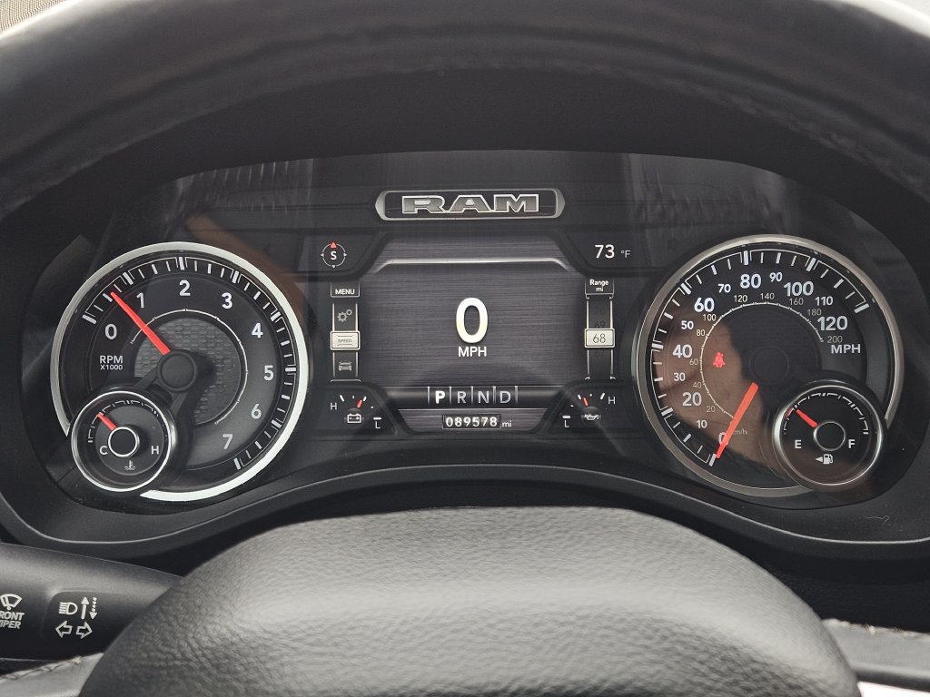Used 2019 RAM 1500 Laramie AWD/4WD image 16