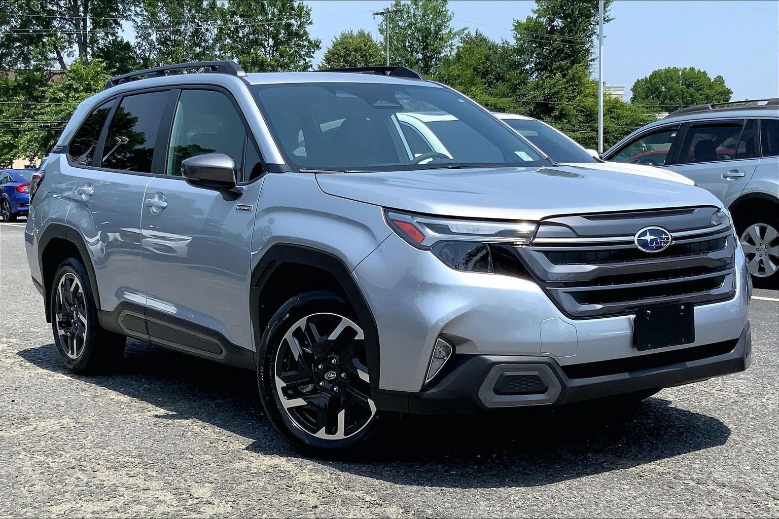 Certified 2025 Subaru Forester Limited AWD/4WD image 2