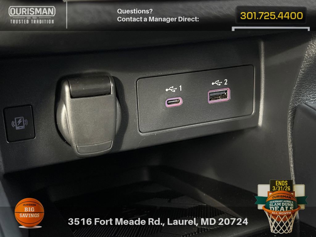 New 2025 Nissan Versa SR w/ Trunk Package image 26