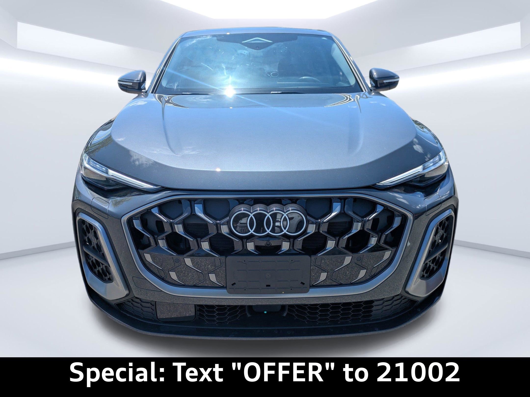 Certified 2025 Audi Q5 Prestige image 7