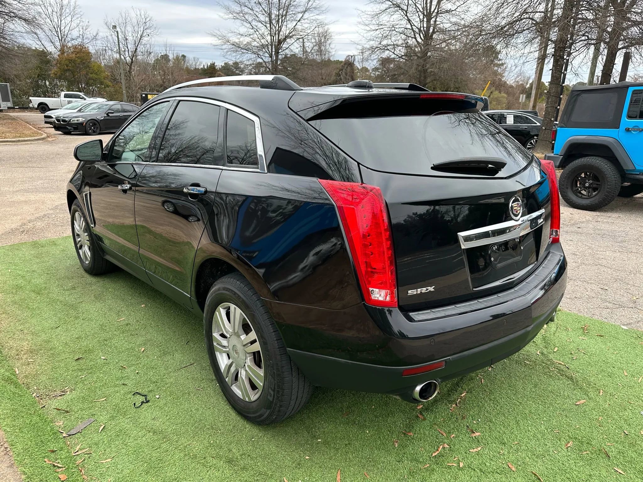 Used 2016 Cadillac SRX Luxury image 5