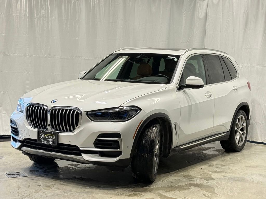 Certified 2022 BMW X5 xDrive40i w/ Executive Package video 3