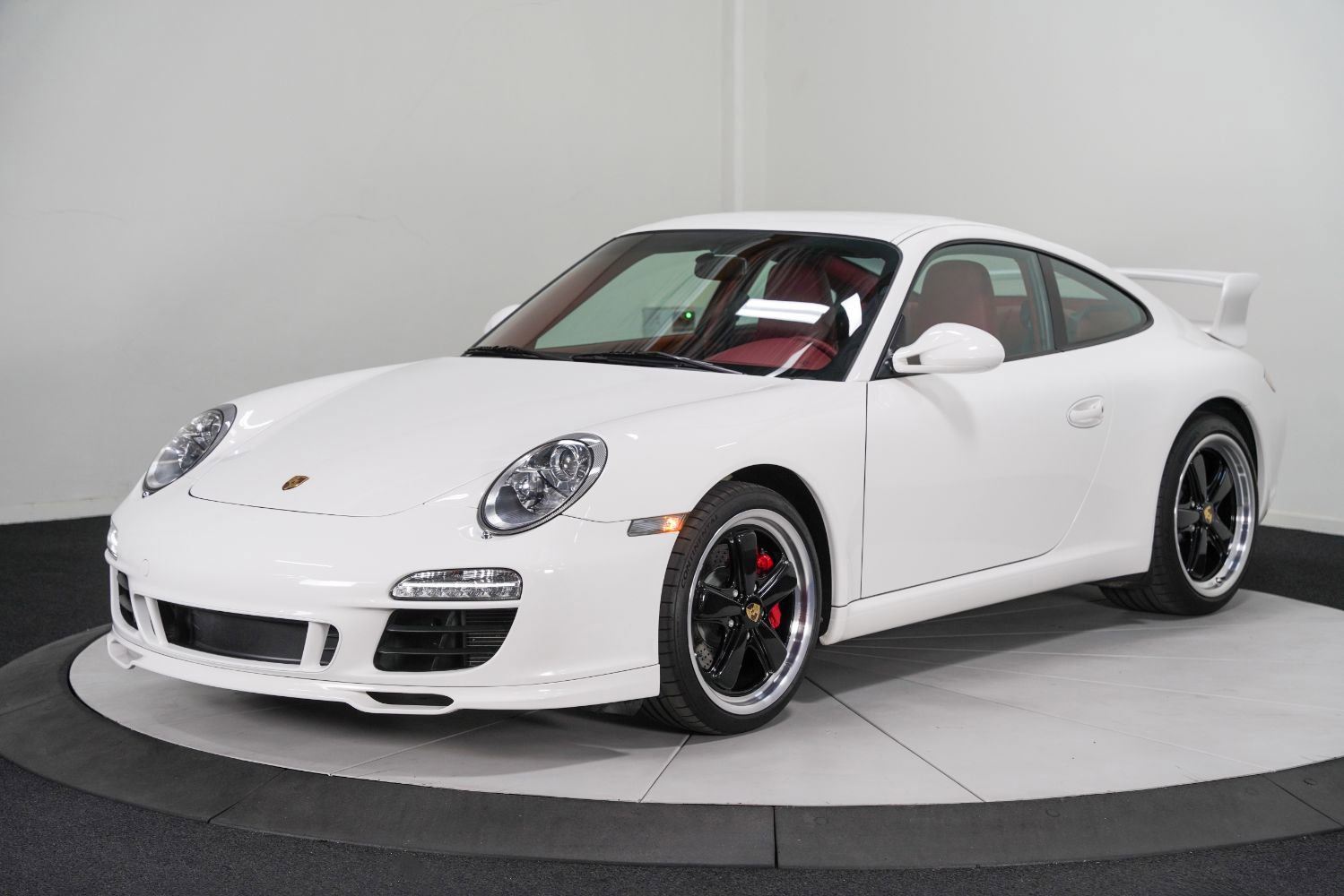 Used 2012 Porsche 911 Carrera image 6