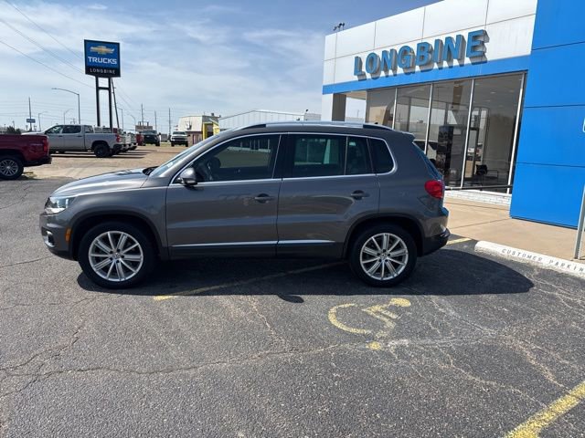 Used 2012 Volkswagen Tiguan S image 4