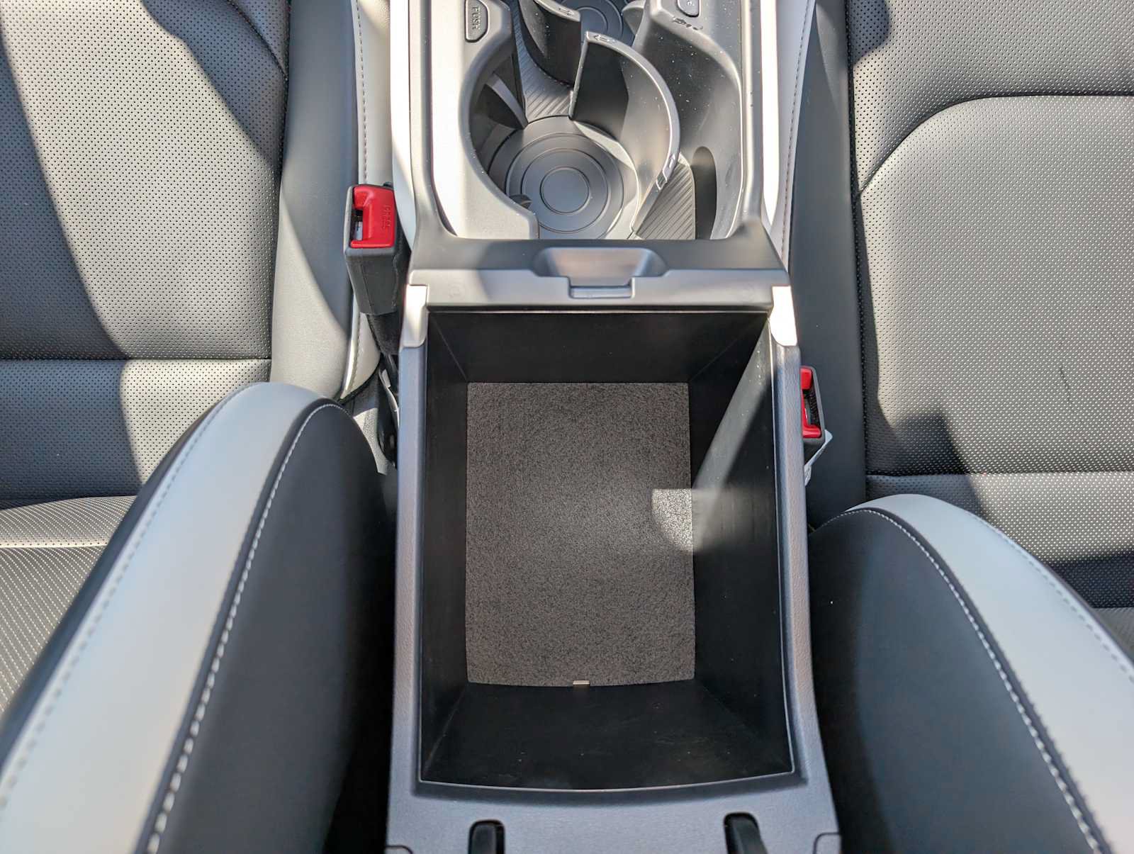 New 2026 Kia K4 GT-Line w/ GT-Line Sunroof Package FWD image 13