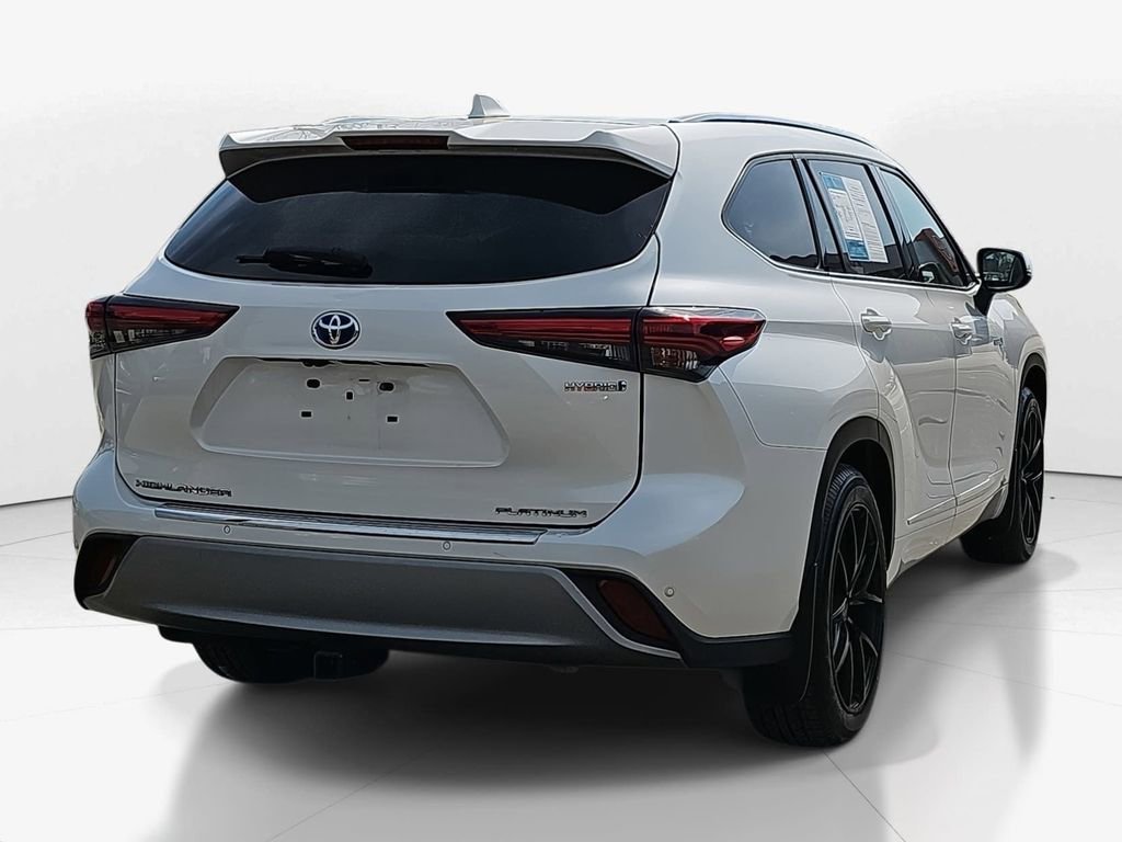 Used 2021 Toyota Highlander Platinum image 5