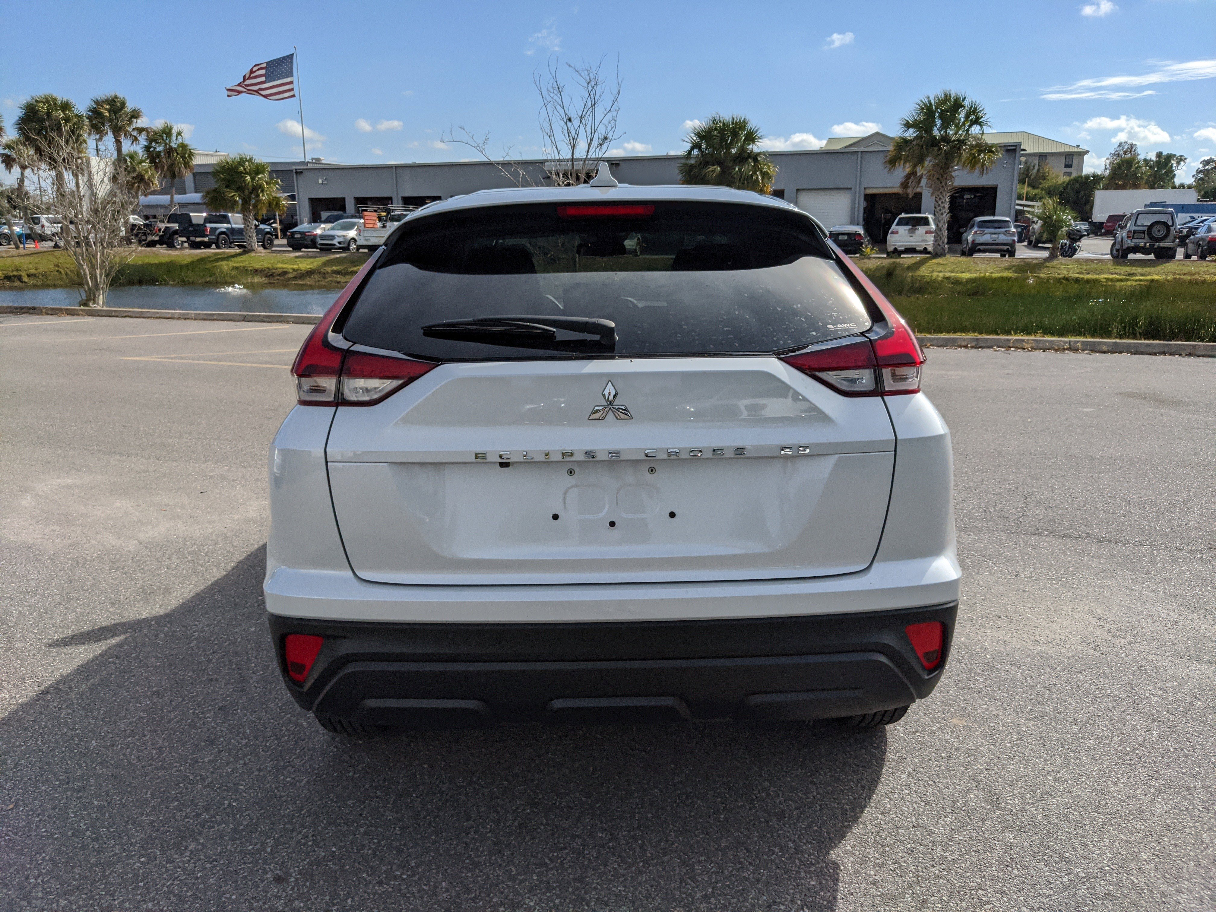 Used 2025 Mitsubishi Eclipse Cross ES image 7