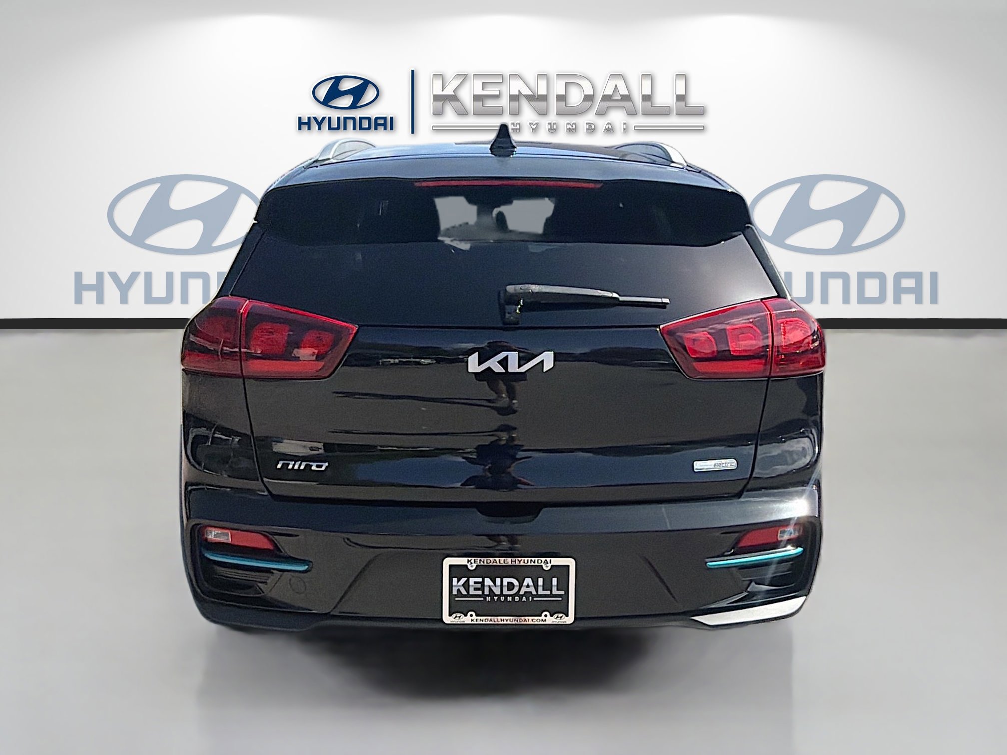 Used 2022 Kia Niro EX image 5
