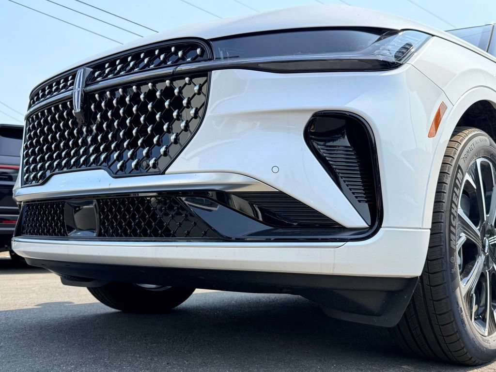 New 2026 Lincoln Nautilus Reserve AWD/4WD image 30
