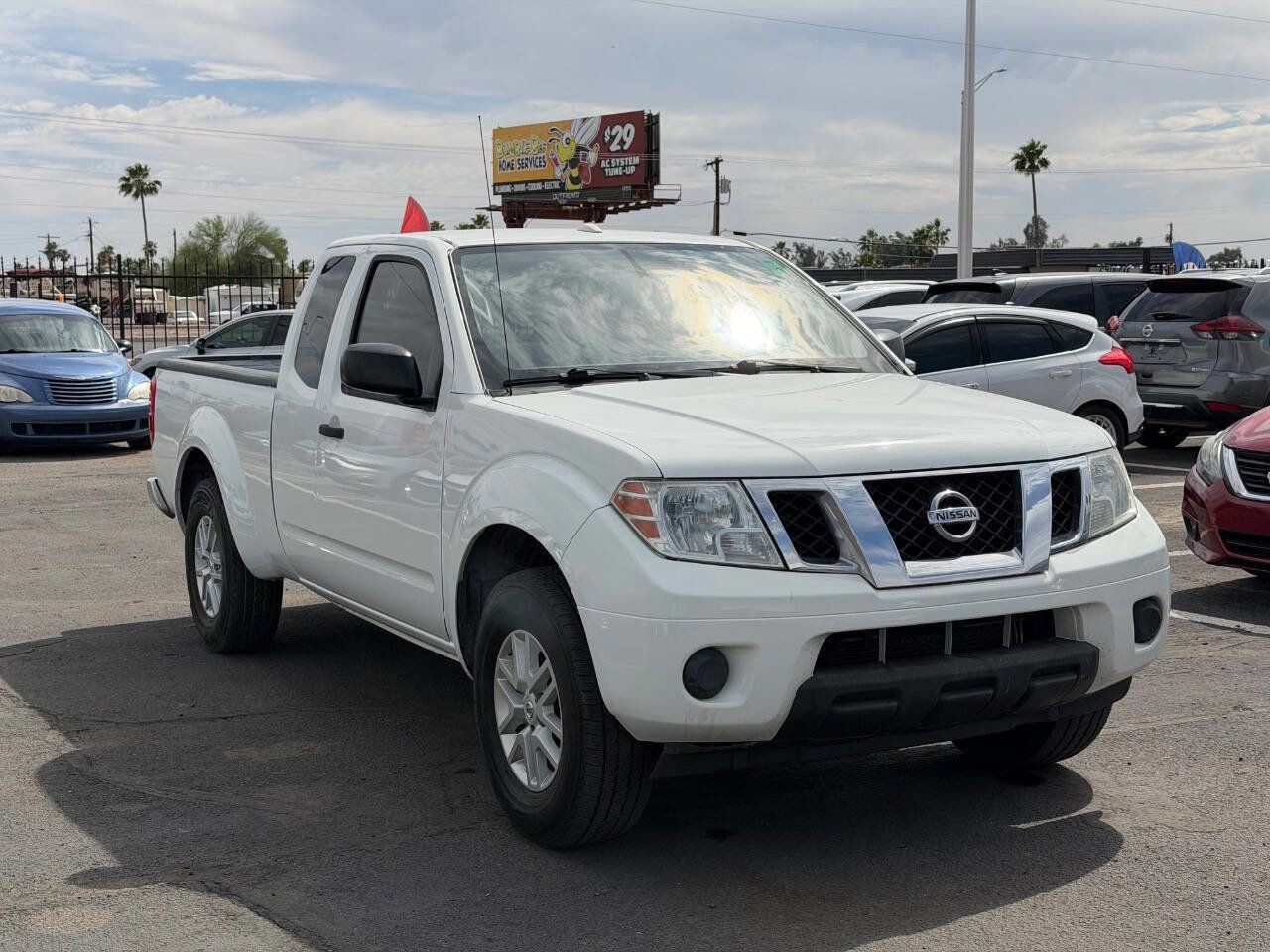 Used 2018 Nissan Frontier SV RWD image 12