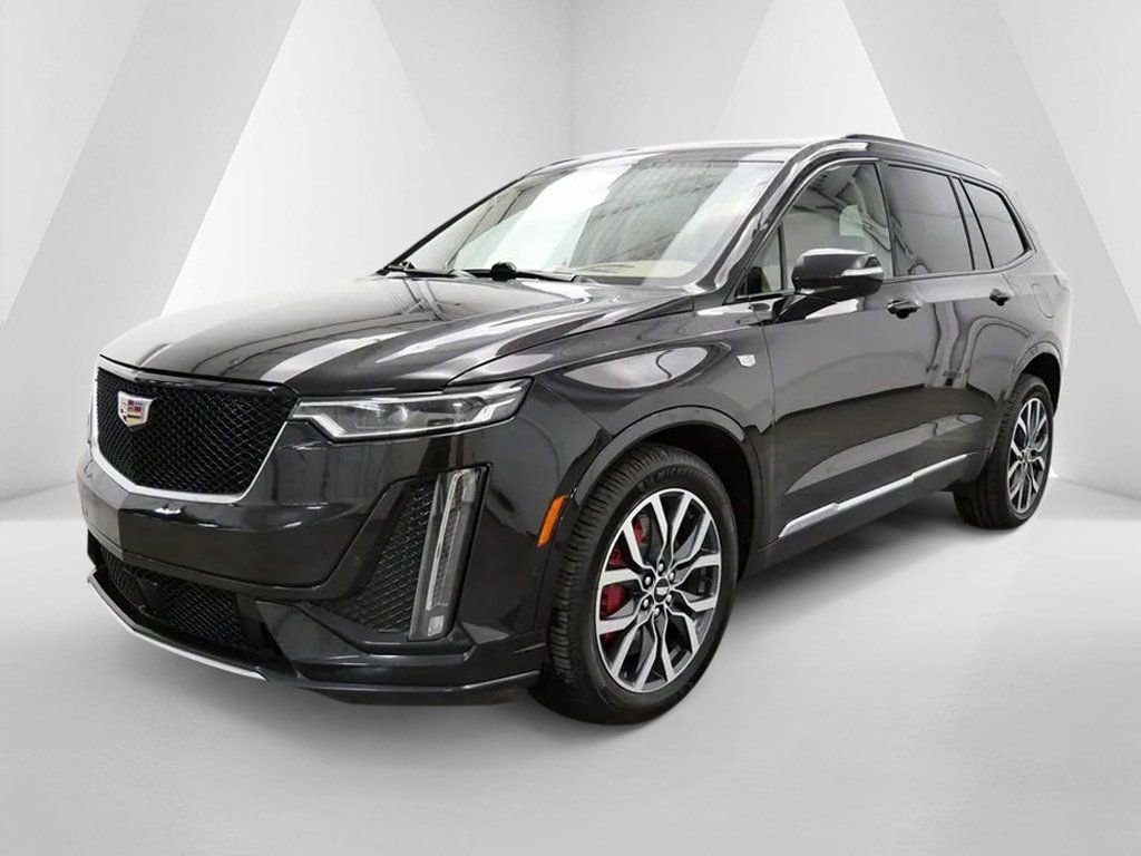 Used 2023 Cadillac XT6 Sport w/ Platinum Package AWD/4WD image 3