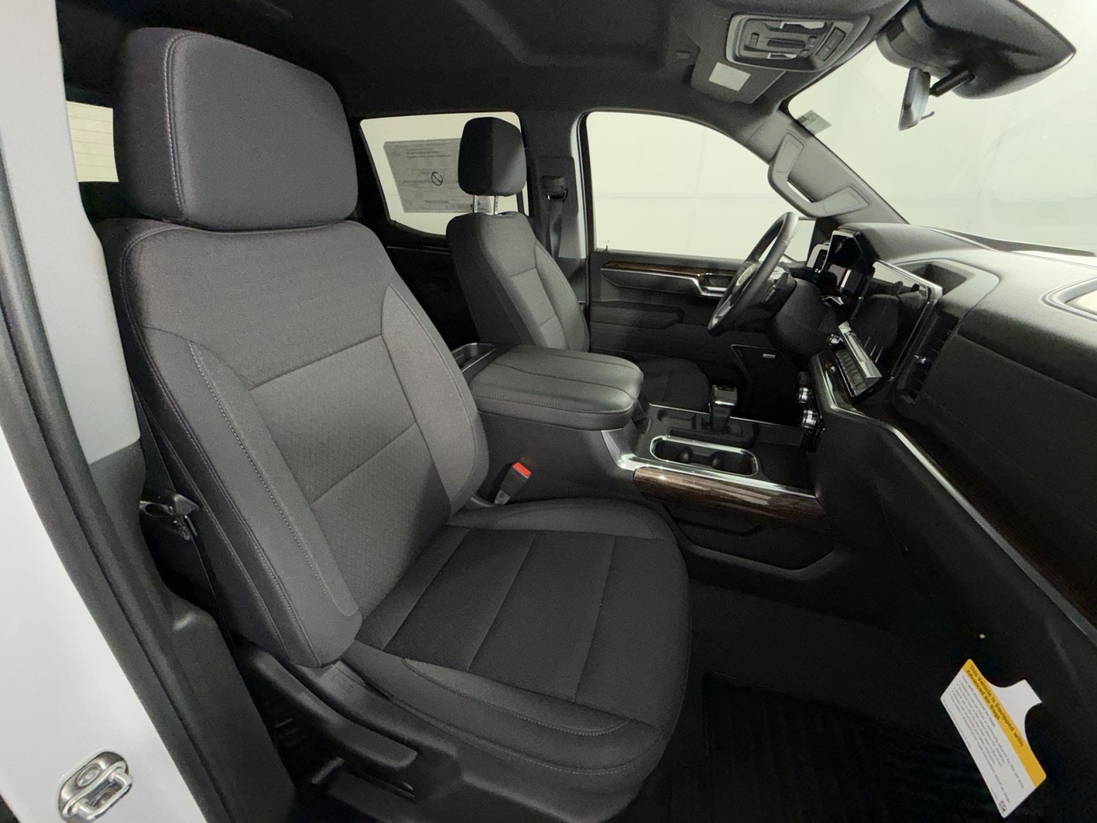 New 2026 GMC Sierra 1500 Elevation w/ Preferred Package AWD/4WD image 26