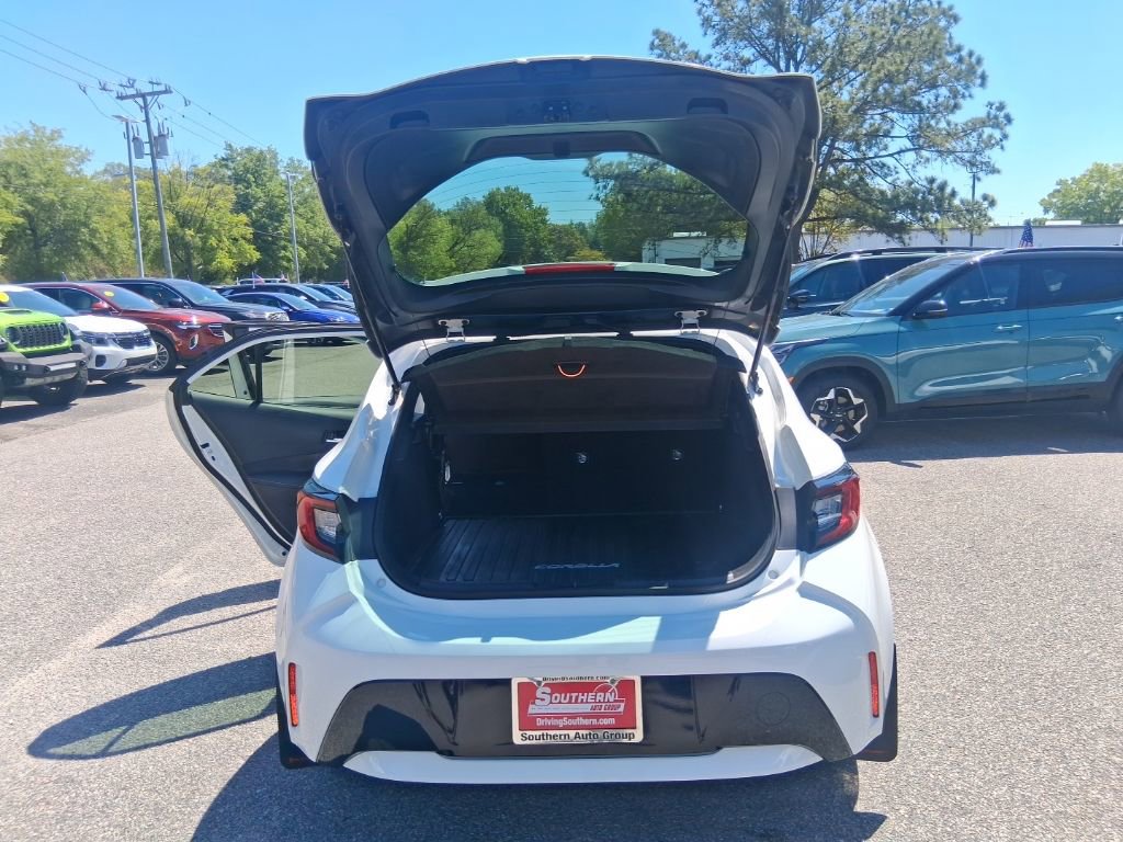 Used 2023 Toyota Corolla SE image 23