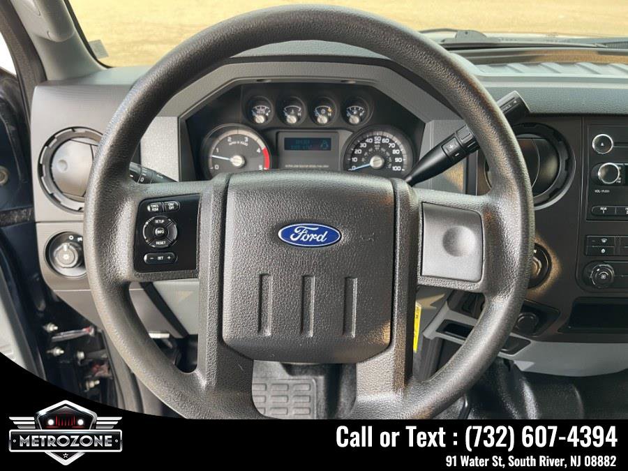Used 2016 Ford F250 XL w/ XL Appearance Package image 19