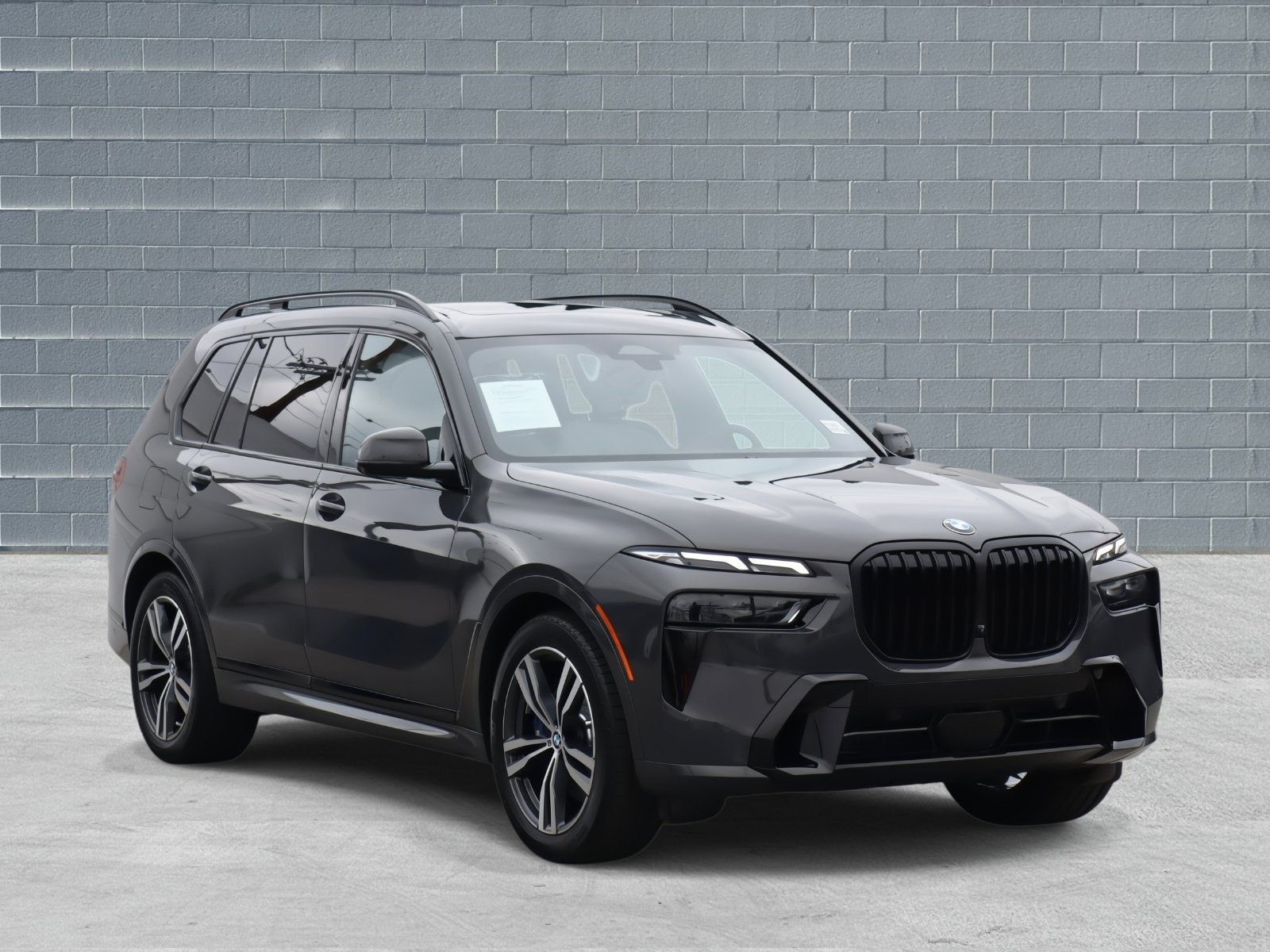 Used 2026 BMW X7 xDrive40i w/ Dynamic Handling Package image 1