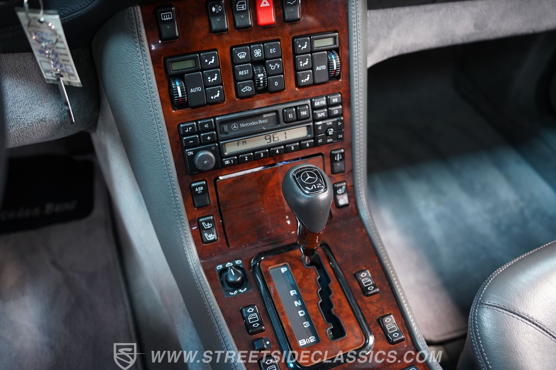 Used 1995 Mercedes-Benz S 600 Coupe image 33