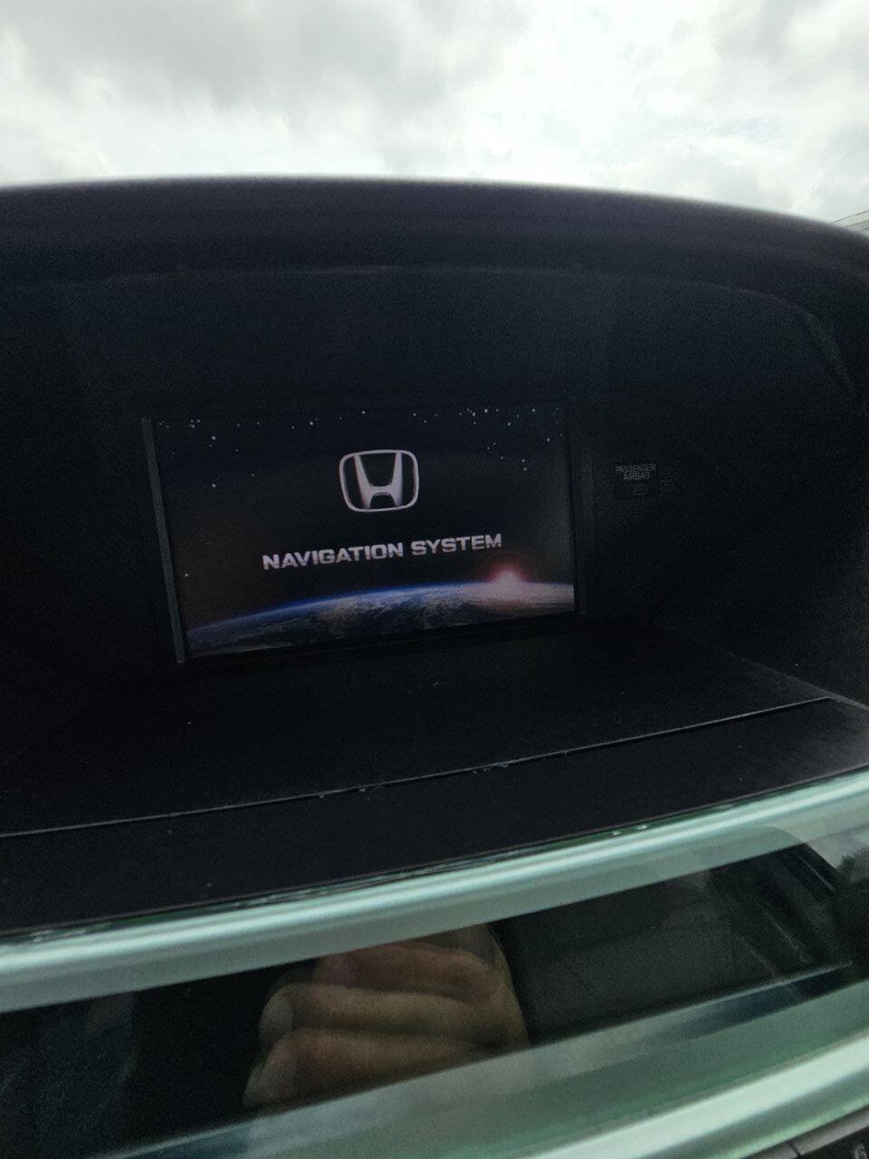 Used 2010 Honda Pilot Touring image 27