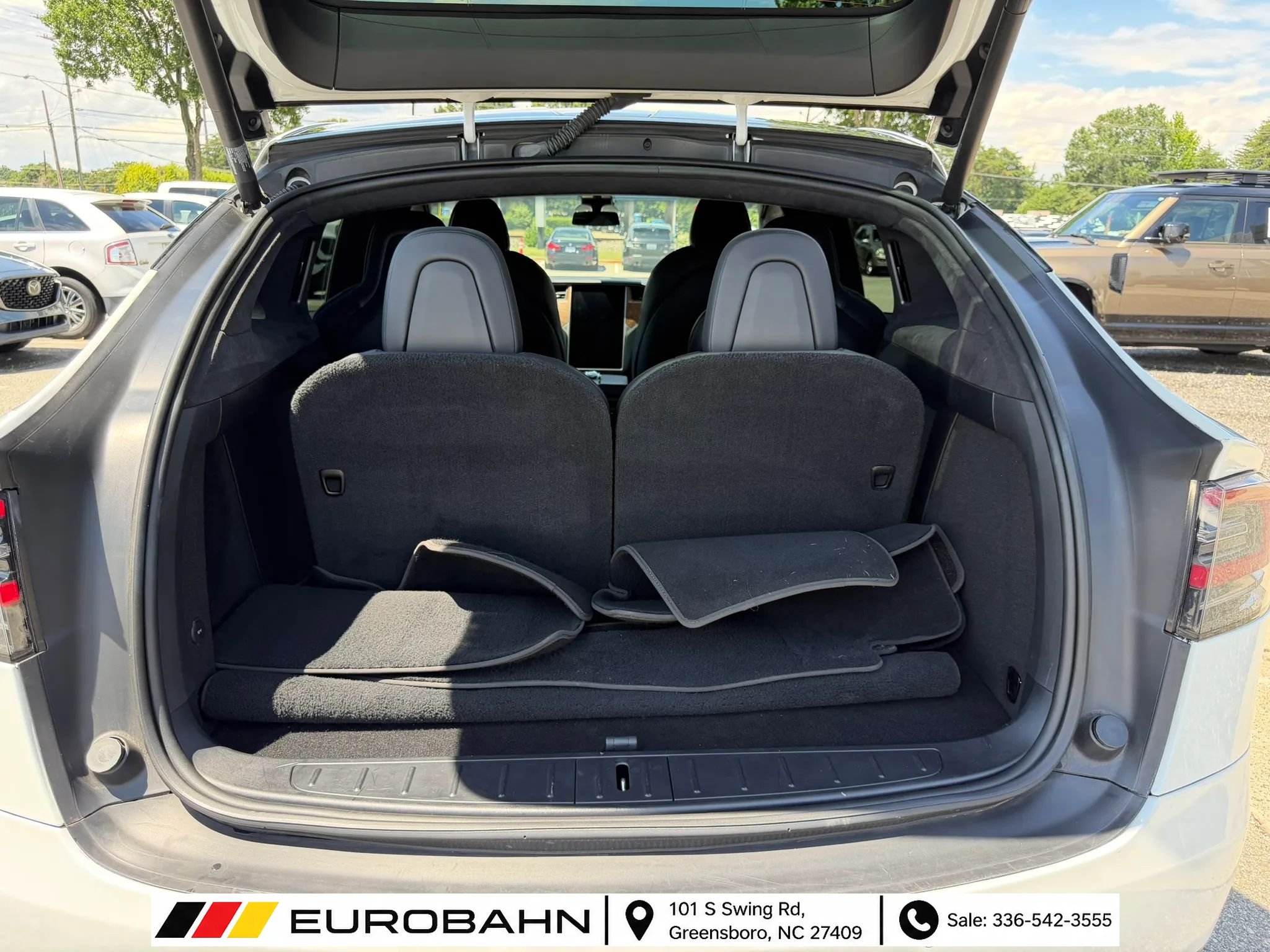 Used 2020 Tesla Model X AWD/4WD image 31