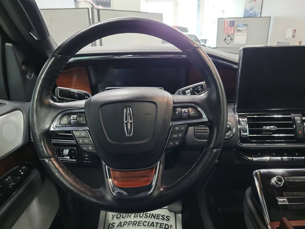 Used 2024 Lincoln Navigator L Reserve AWD/4WD image 33