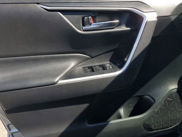 Used 2020 Toyota RAV4 XLE w/ All Weather Liner Package image 20